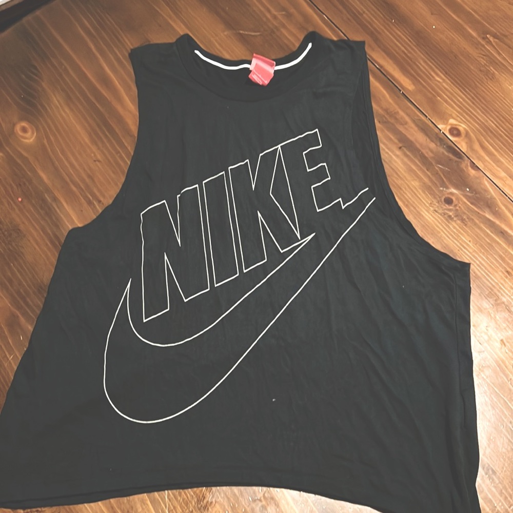 Nike muscle tee